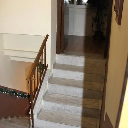 Πανσιόν Dei Gerolomini Νάπολη